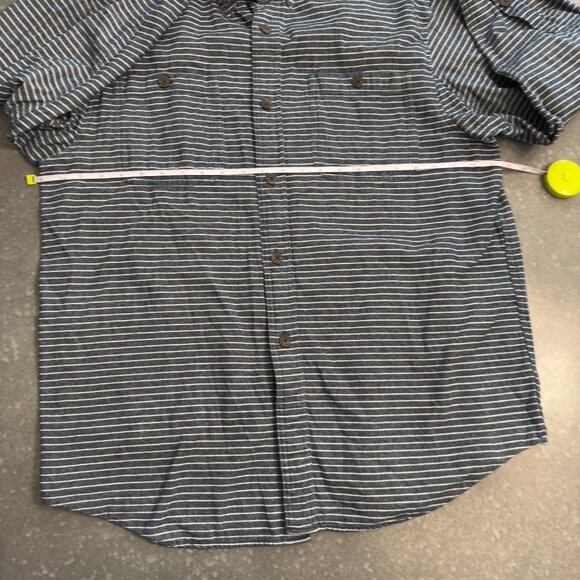 Duluth Trading Co. Men’s Shirt - Picture 9 of 10